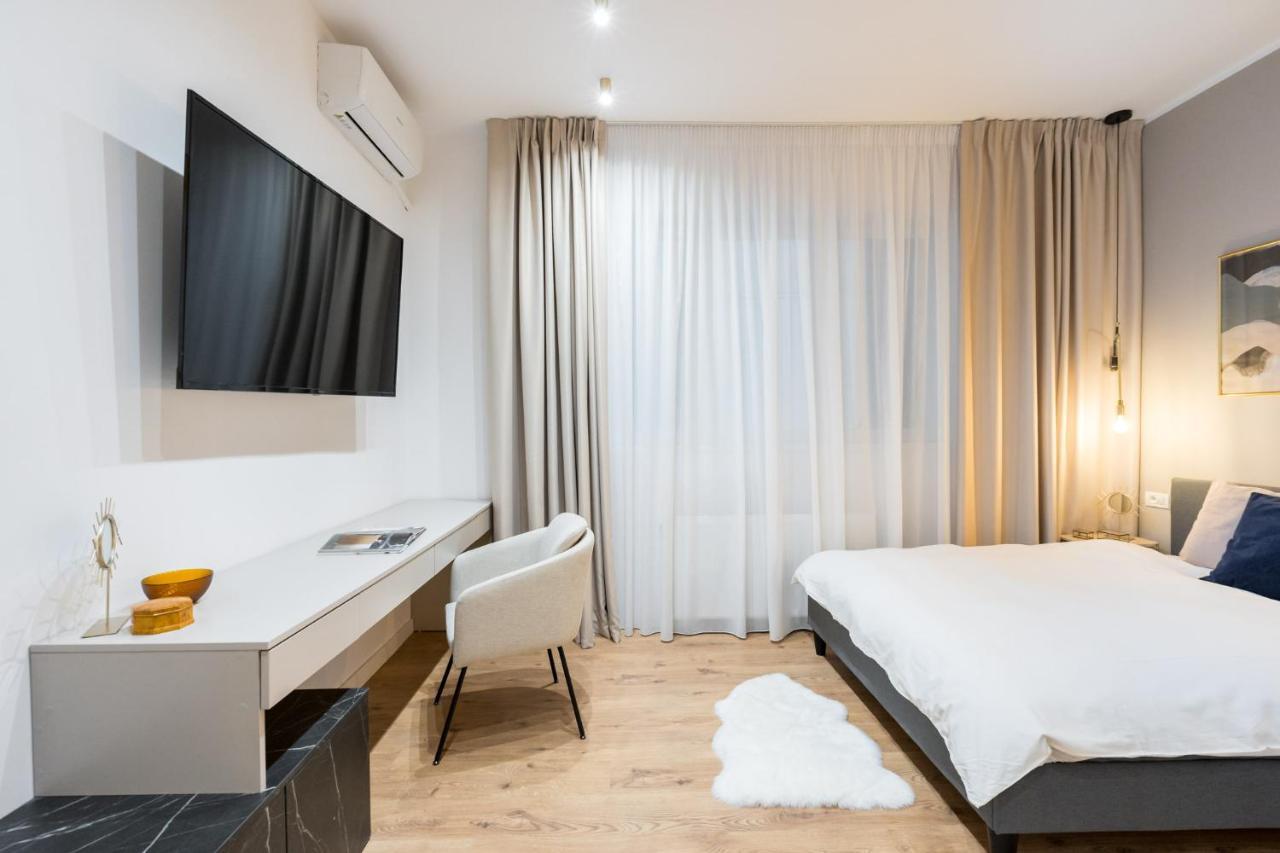 Crystal 3Bdr Apartment In Center 布加勒斯特 外观 照片