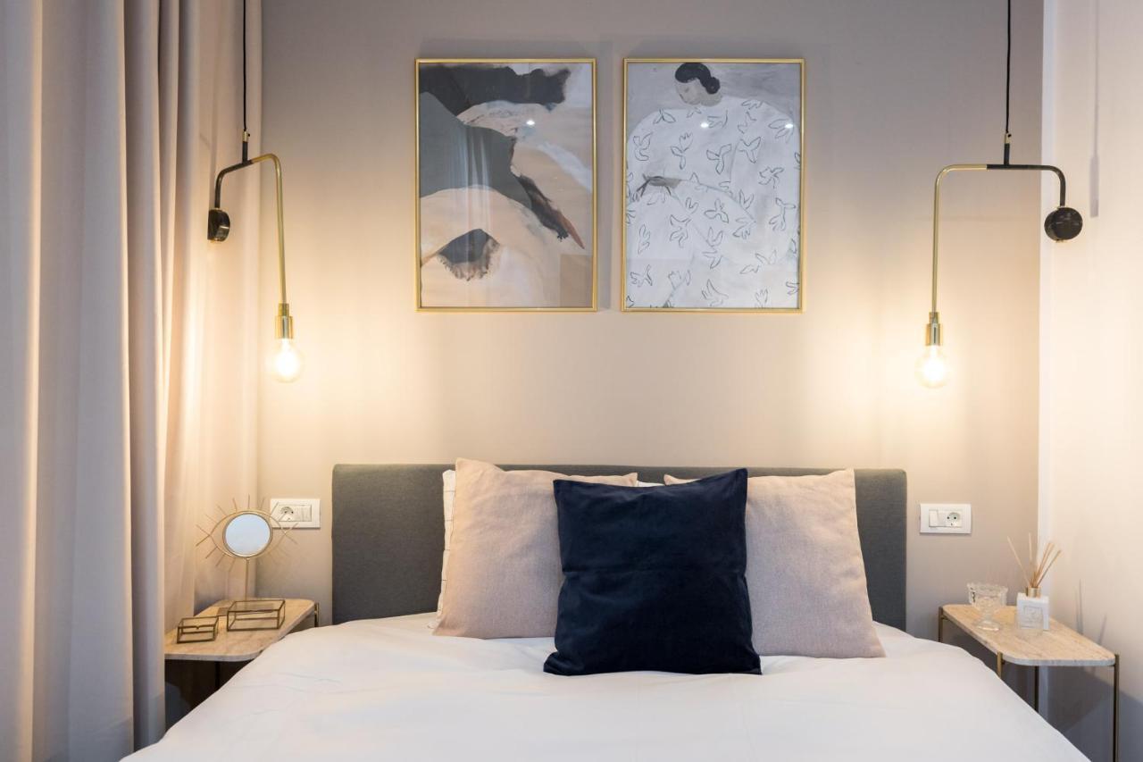 Crystal 3Bdr Apartment In Center 布加勒斯特 外观 照片