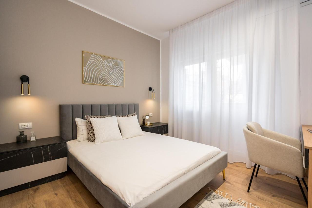 Crystal 3Bdr Apartment In Center 布加勒斯特 外观 照片