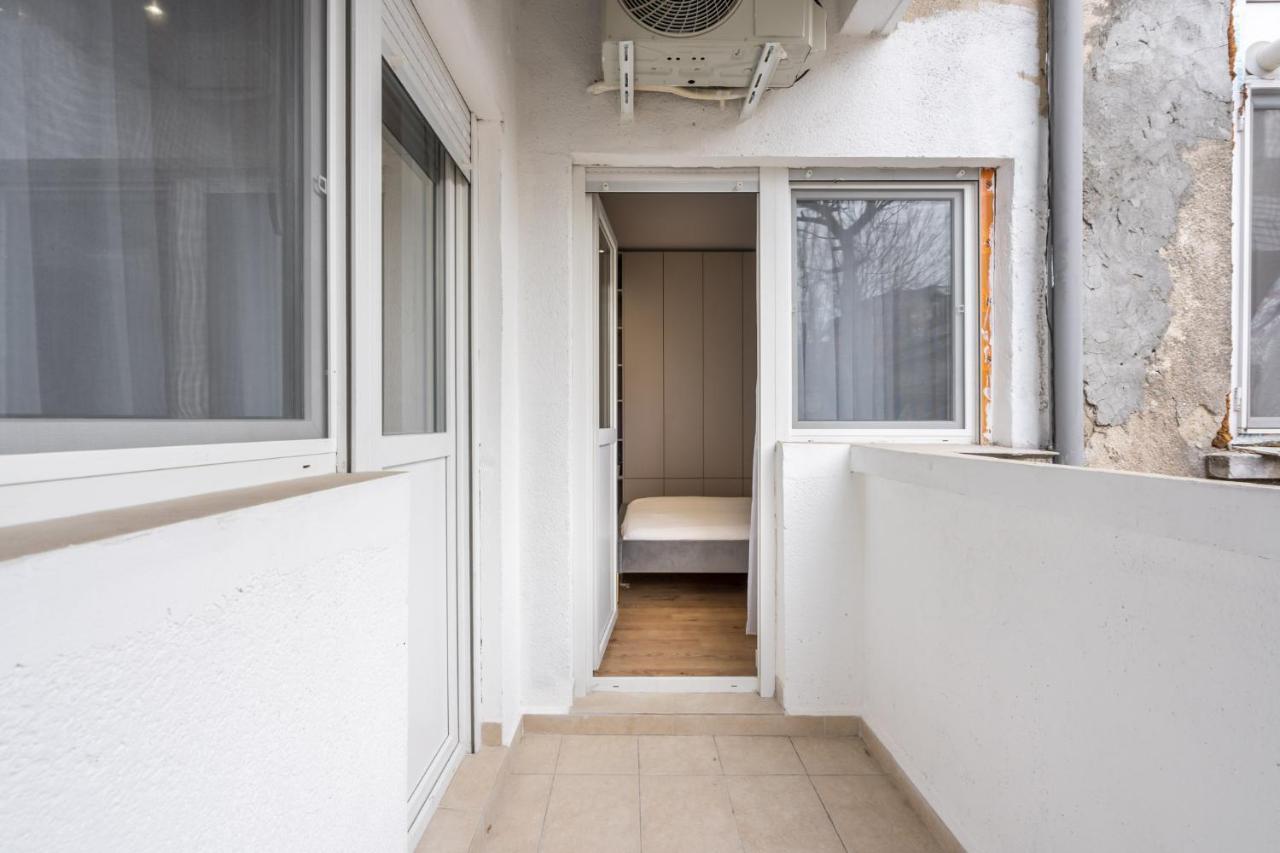 Crystal 3Bdr Apartment In Center 布加勒斯特 外观 照片