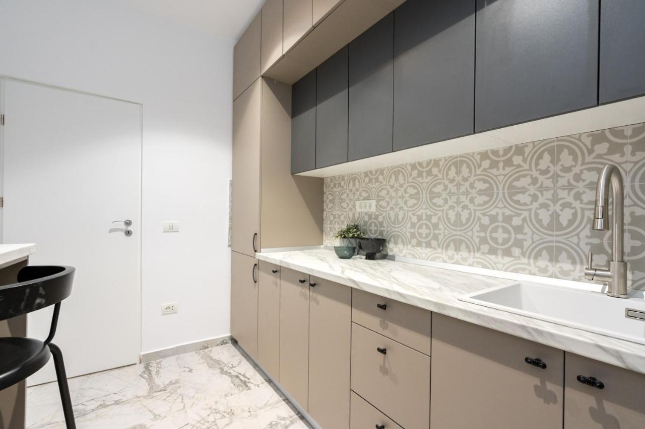 Crystal 3Bdr Apartment In Center 布加勒斯特 外观 照片